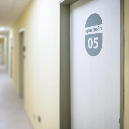 U Nadrazi Hostel *